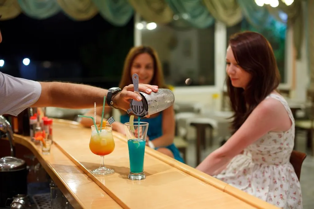 Bar, Oasis Skaleta Hotel, Crete