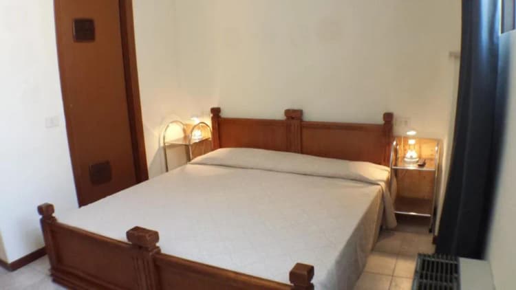 DOUBLE STANDARD Room, Youth Firenze 2000, Florence