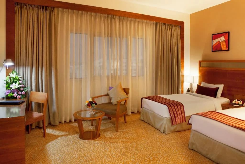 Double or Twin DELUXE Room, Landmark Grand Hotel, Dubai