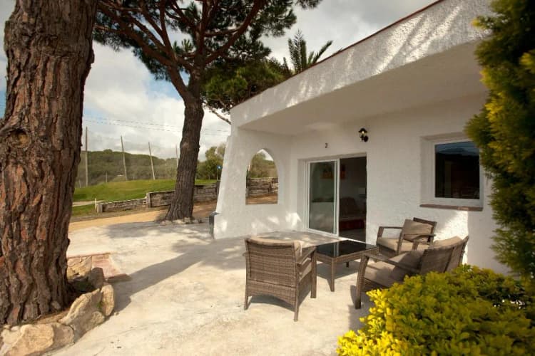 BUNGALOW CAPACITY 4 TWO BEDROOMS Room, Bungalow Papalus, Costa Brava