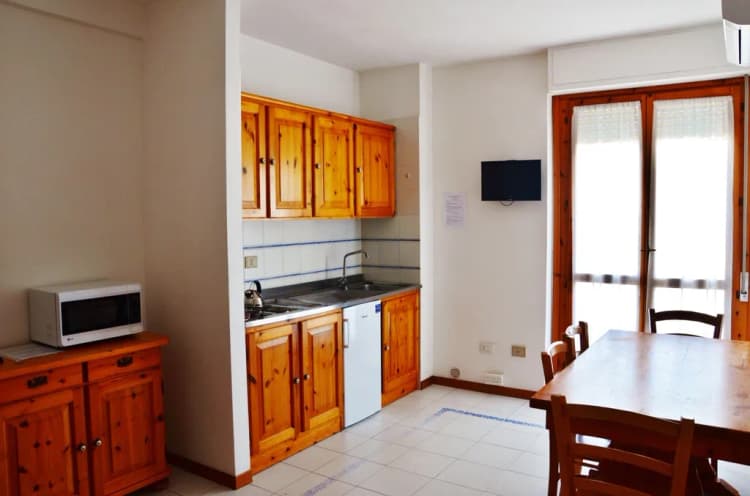 APARTMENT CAPACITY 6 Room, Residence Buganvillea, Alghero