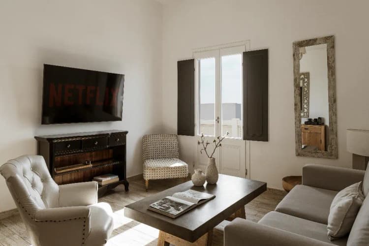 APARTMENT TWO BEDROOMS ONE BATHROOM Room, Aqua Luxury Suites, Santorini