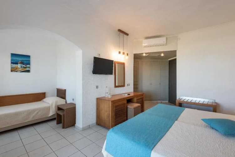 BUNGALOW CAPACITY 3 Room, Annabelle Beach Resort, Crete