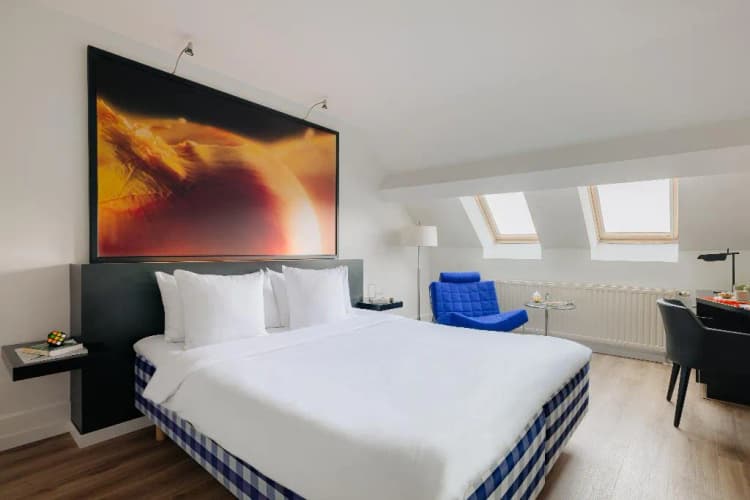 DOUBLE COMFORT Room, Leonardo Boutique Hotel Maastricht City Center, Amsterdam