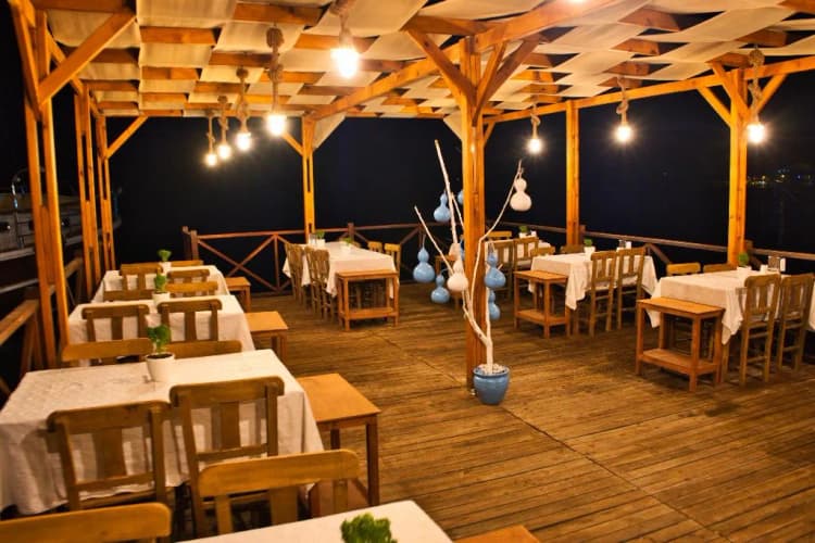 Beach, Defne Lorina, Dalaman