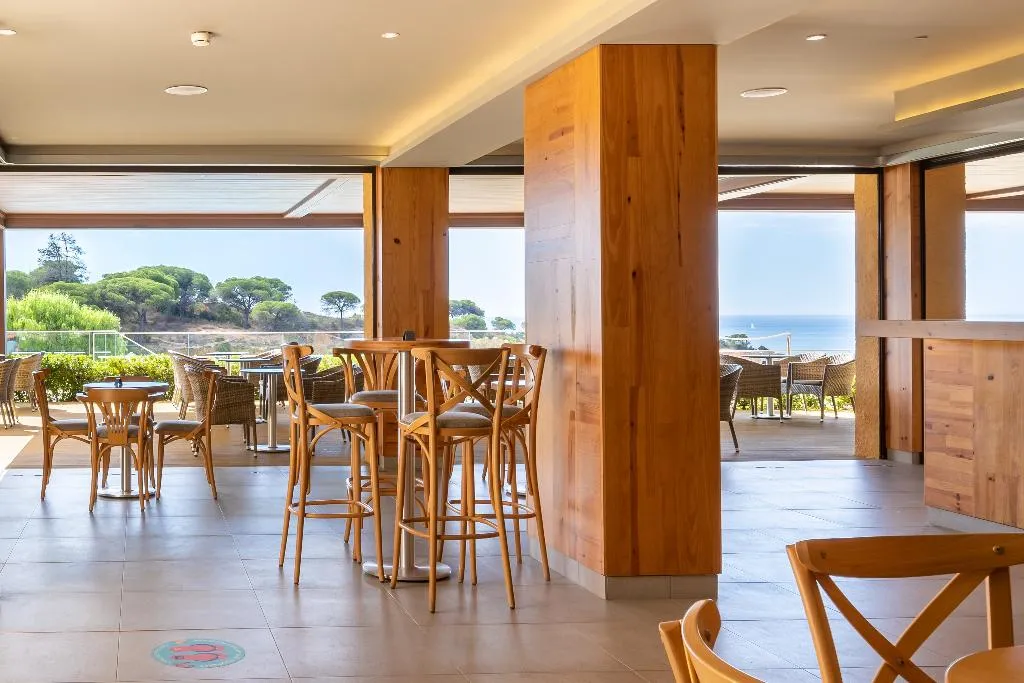 Bar, 3HB Falesia Beach, Algarve