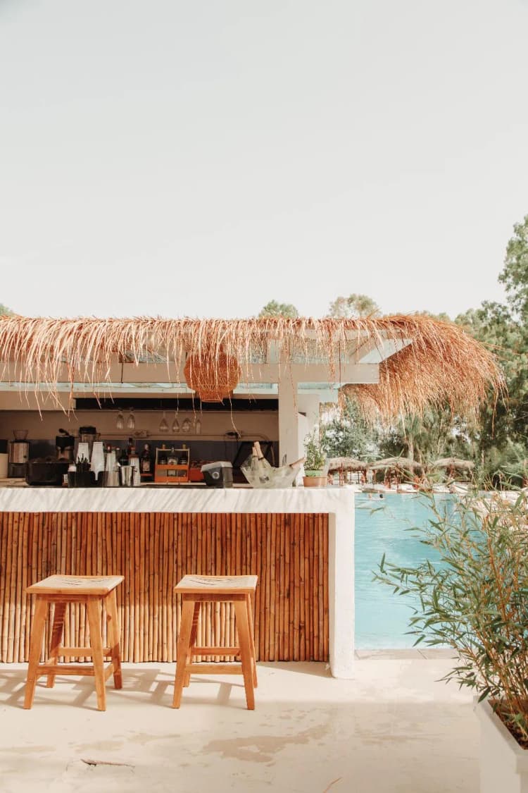 Bar, Nabi Resort Glamping & Spa, Naples