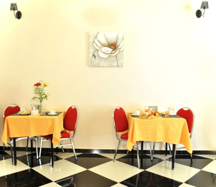 Bar, Columbia Hotel, Palermo