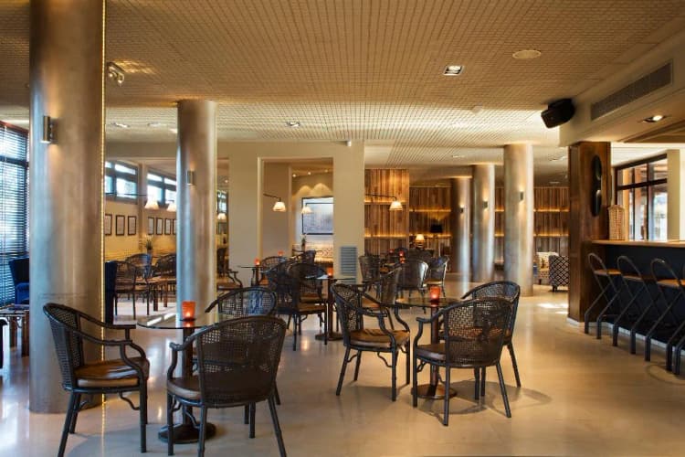 Bar, Luna Club Hotel Yoga & Spa, Costa Brava