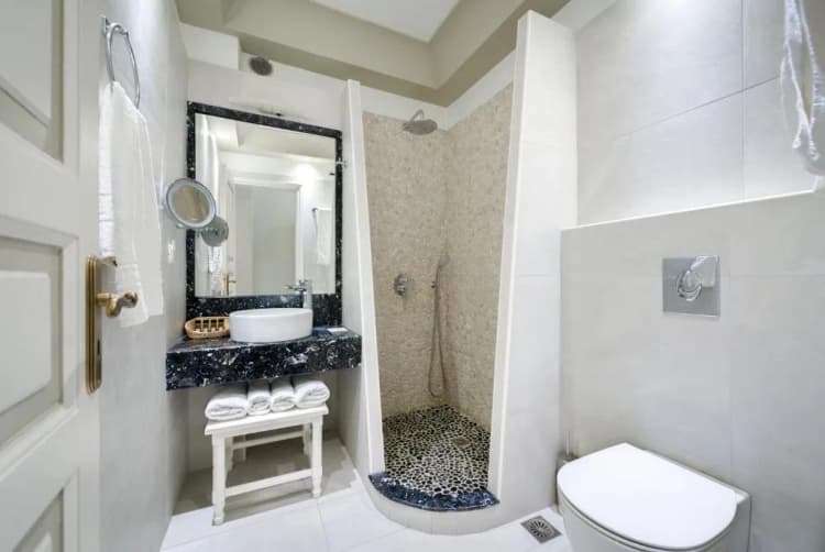 Double or Twin SUPERIOR Room, Zephyros, Santorini