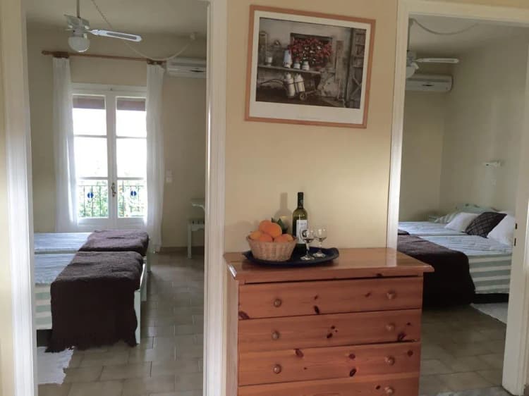 APARTMENT TWO BEDROOMS Room, Mayflower, Corfu