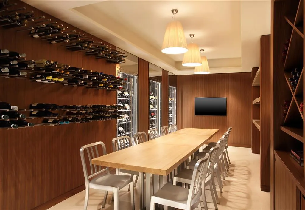 Bar, Excelsior Hotel Gallia, a Luxury Collection Hotel, Milan