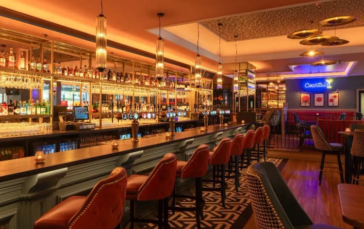 Bar, Grand Canal Hotel, Dublin
