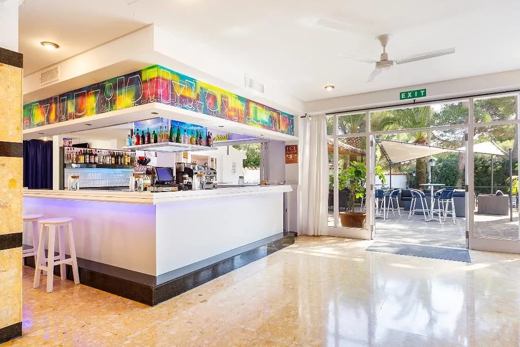 Bar, Hotel Cala Murada, Majorca