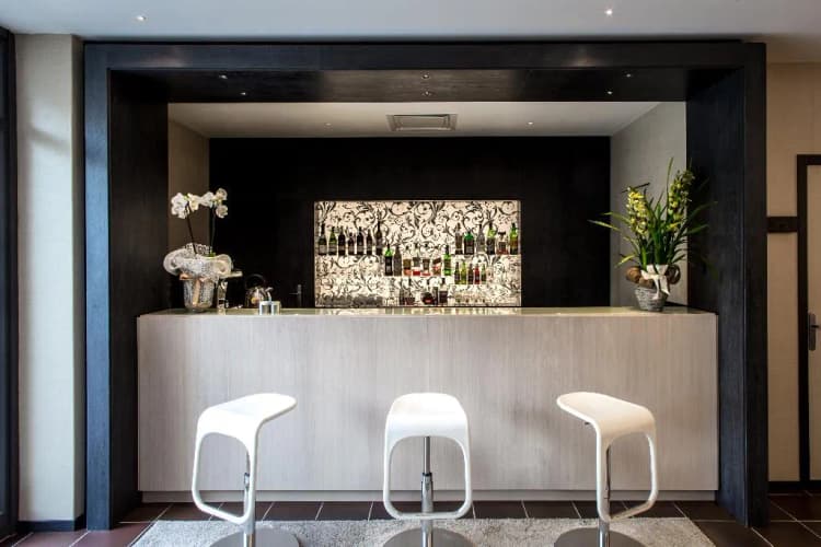 Bar, Mirage, Florence