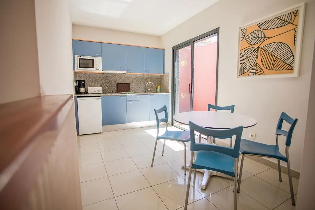 APARTMENT CAPACITY 3 TWO BEDROOMS Room, Caybeach Meloneras Bungalows, Gran Canaria