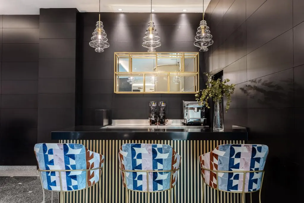 Bar, Eurostars Gran Madrid, Madrid