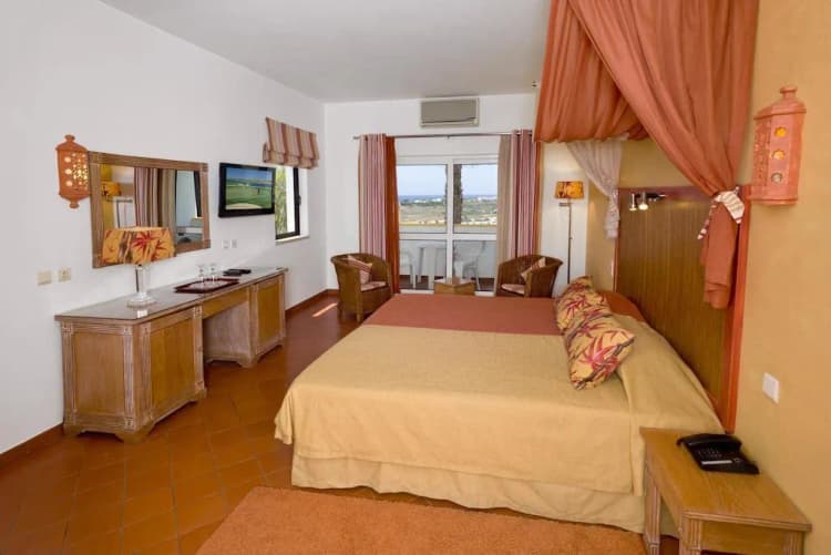 Double or Twin GARDEN VIEW Room, Cerro da Marina Hotel, Algarve