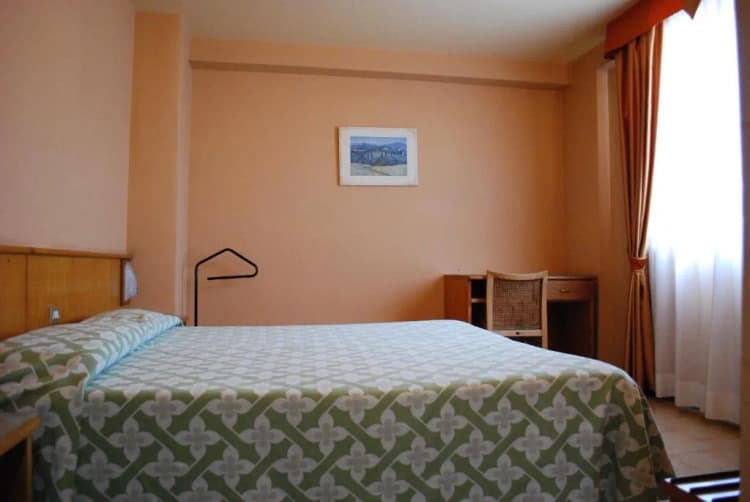 Double or Twin ECONOMY Room, Tre Torri, Catania
