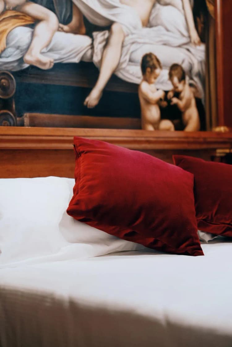 DOUBLE STANDARD Room, Pantheon, Rome