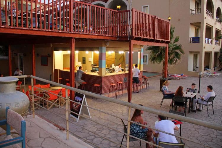 Bar, White Olive Elite Rethymno, Crete