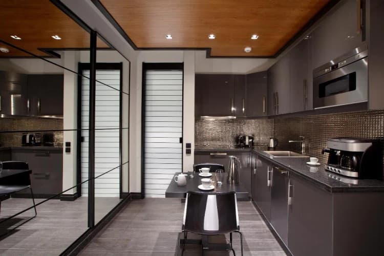 DOUBLE SUPERIOR Room, Met34 Athens, Athens