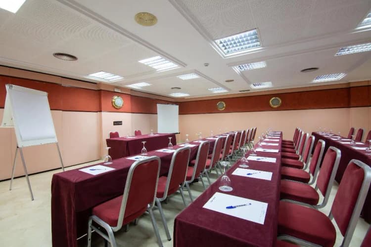 Conferences, Monte Puertatierra, Costa De La Luz