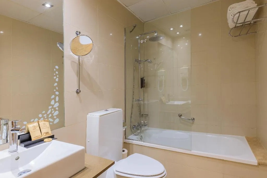 DOUBLE SINGLE USE STANDARD Room, Del Mar, Barcelona
