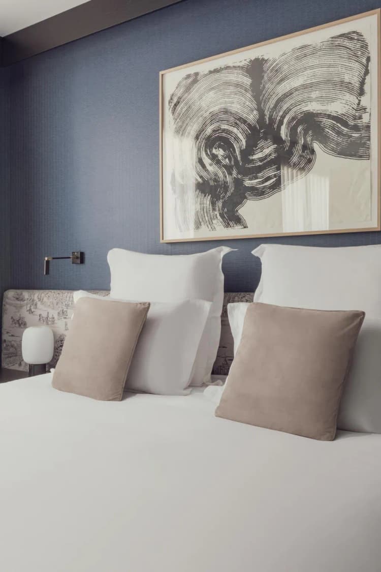 DOUBLE DELUXE Room, The Pavilions Madrid, Madrid