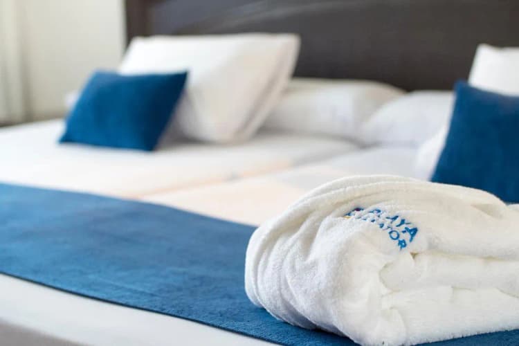 DOUBLE SINGLE USE STANDARD Room, Playaballena, Costa De La Luz
