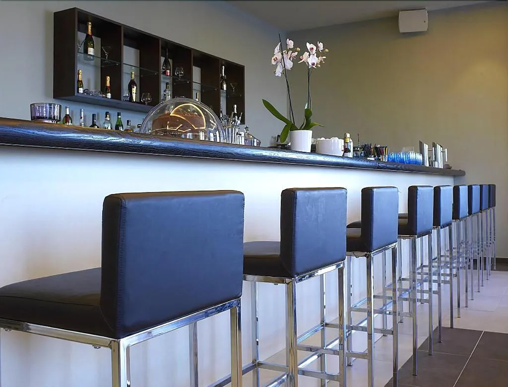Bar, Arion Hotel, Athens