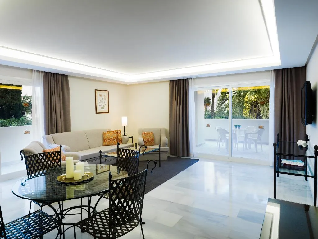 APARTMENT CAPACITY 2 Room, Monarque Sultan, Costa Del Sol