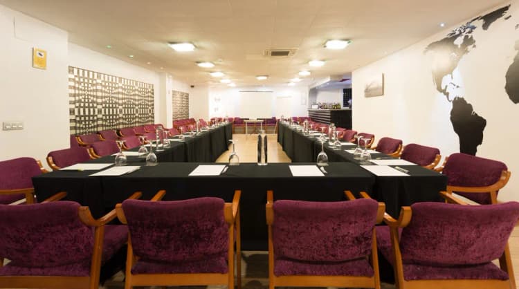 Conferences, Hotel Familia Conde, Costa De La Luz