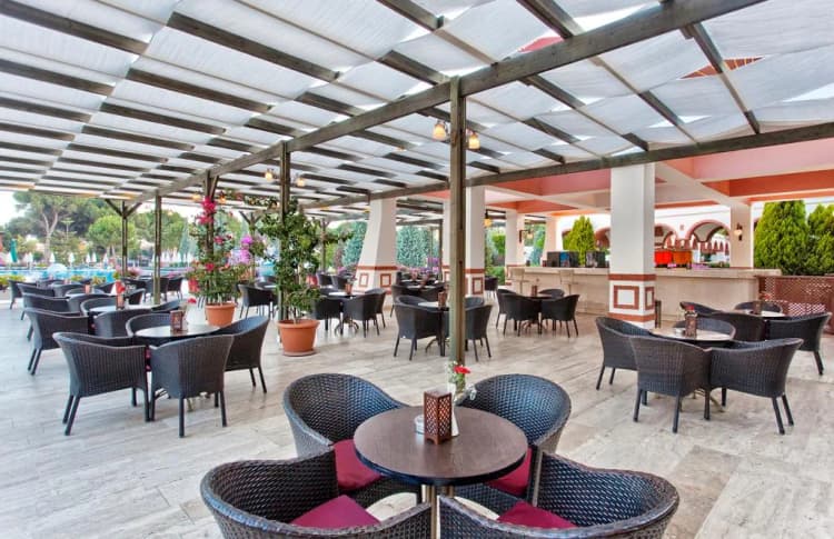 Bar, Kremlin Palace, Antalya