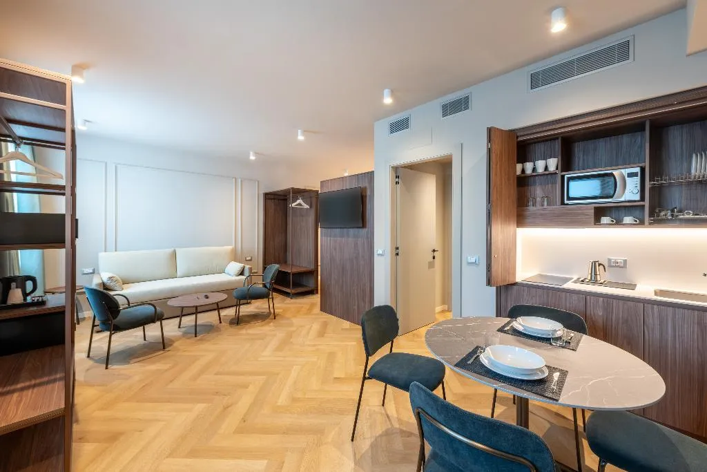 APARTMENT STANDARD Room, Neo Hotel, Milan