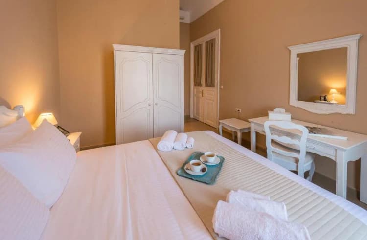 DOUBLE CITY VIEW QUEEN BED Room, Palladian Home, Athens