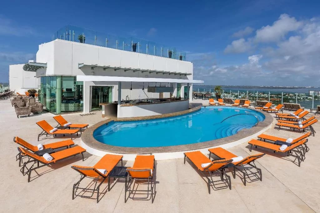 Bar, Beach Palace Family Resort & SPA, Cancun Area