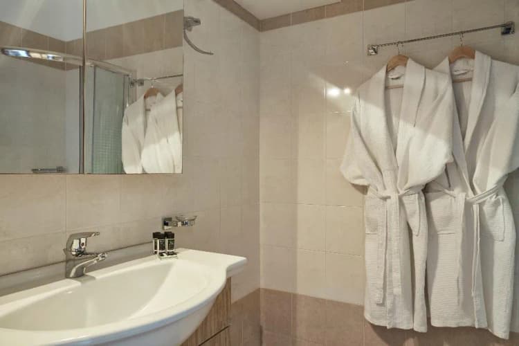 APARTMENT SEA VIEW THREE BEDROOMS Room, Skiathos Living by GHH, Skiathos