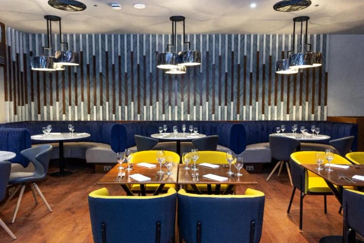 Bar, Premier inn Dubai Al Jaddaf, Dubai