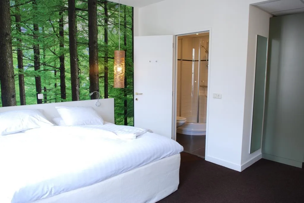 DOUBLE GARDEN VIEW Room, Conscious Hotel Museum Square, Amsterdam