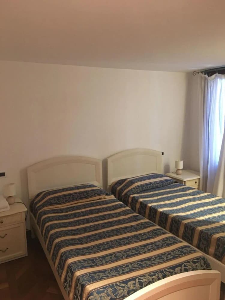 APARTMENT THREE BEDROOMS Room, Albergo Marin, Venice