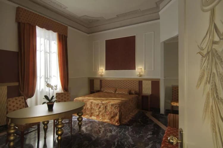 DOUBLE DELUXE Room, Relais La Corte Di Cloris, Florence