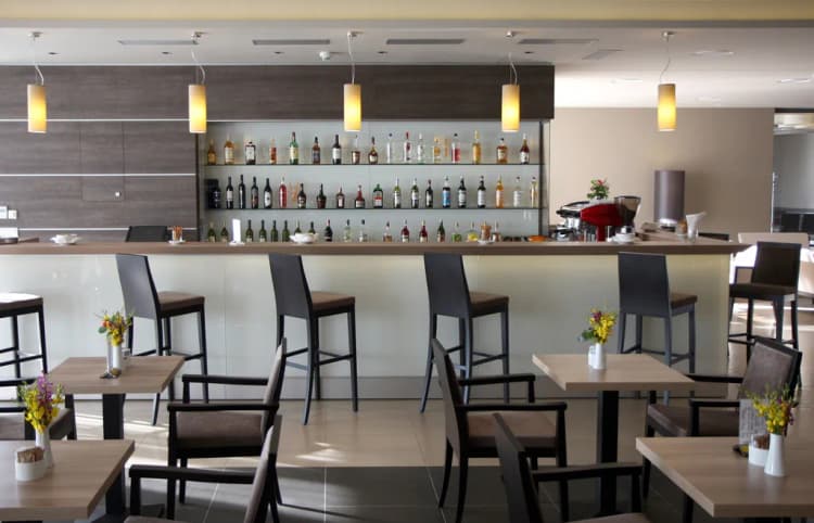 Bar, Adria Dubrovnik, Dubrovnik