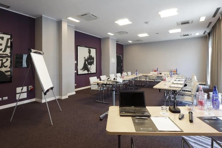 Conferences, Holiday Inn Milan Nord Zara, Milan