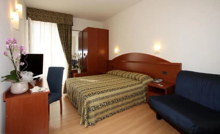 DOUBLE CLASSIC Room, Hotel Santiago, Venice