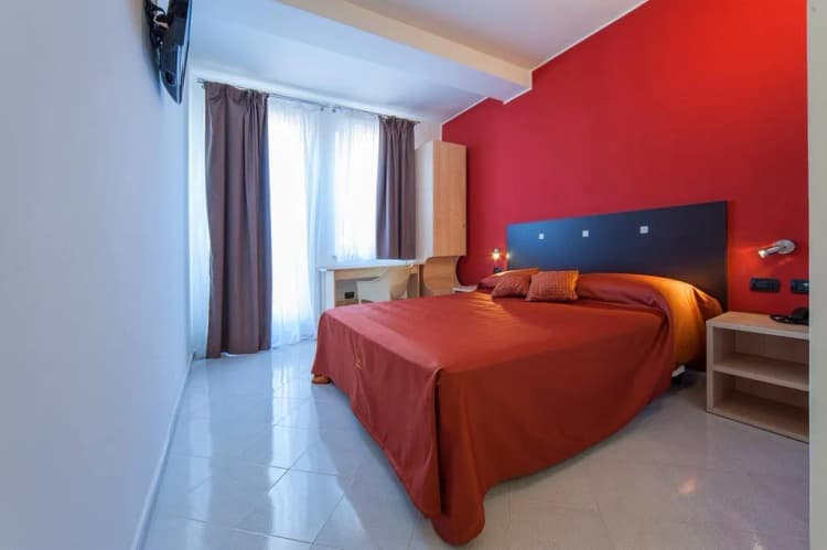 Double or Twin STANDARD Room, Tiempo Hotel, Naples