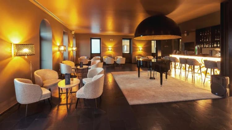 Bar, Douro Palace, Porto