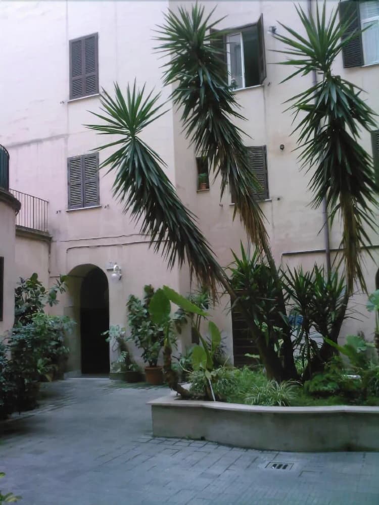 General view, Prince Inn, Naples