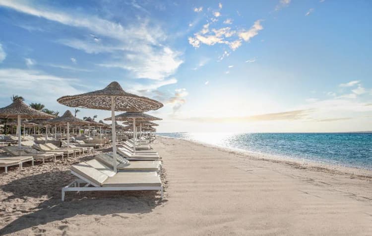 Beach, Pyramisa Beach Resort Sahl Hasheesh, Red Sea Riviera
