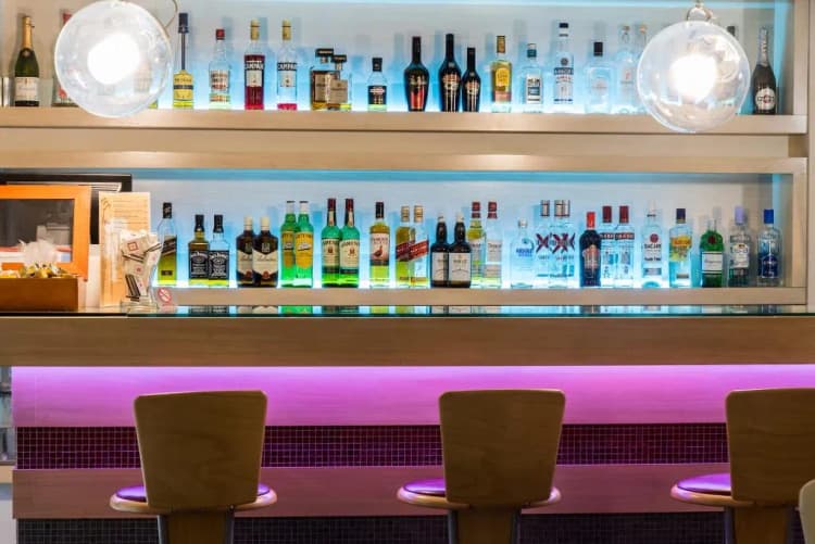 Bar, Pines, Athens